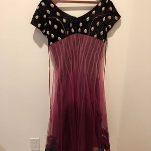 🚀NWOT Fancy Dress Beautiful Details